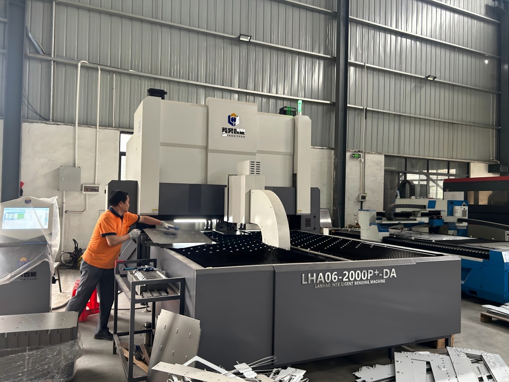 alt="OEM第一生产线'